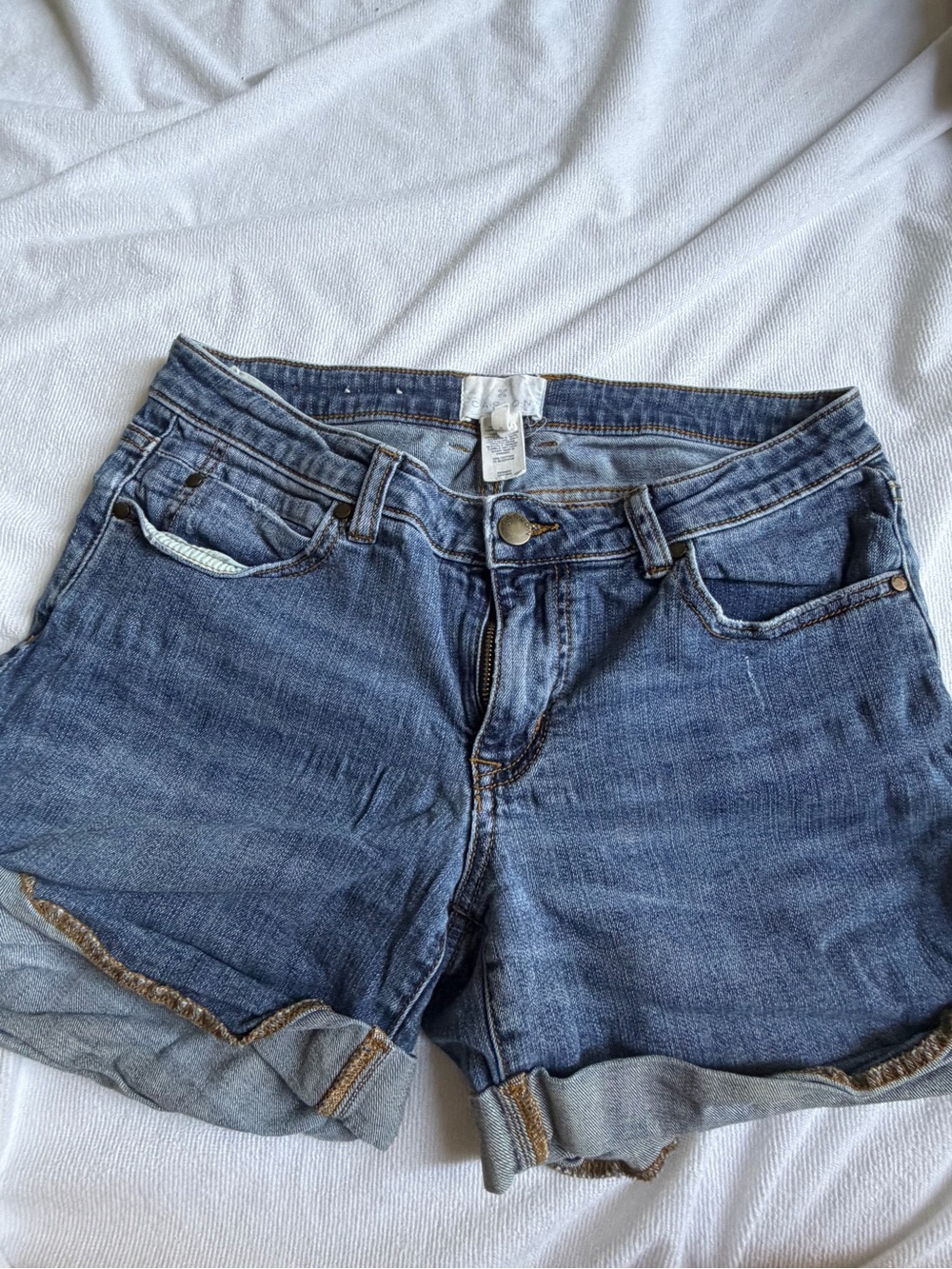 Caslon Medium Blue Rolled Hem Denim Shorts